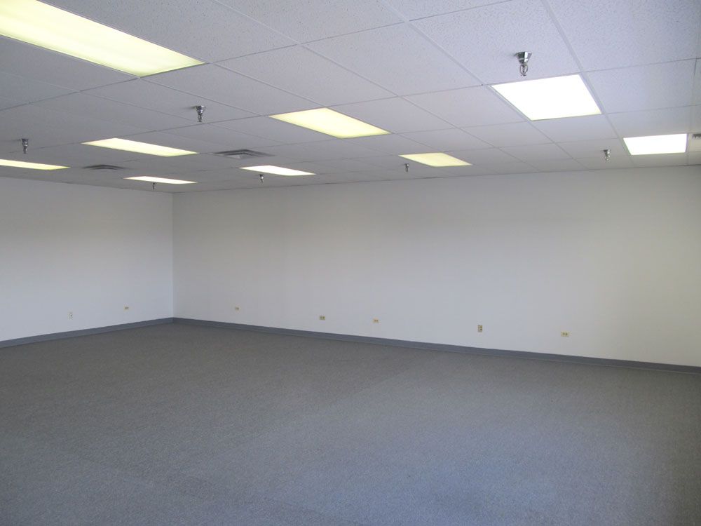 Suite 622 B